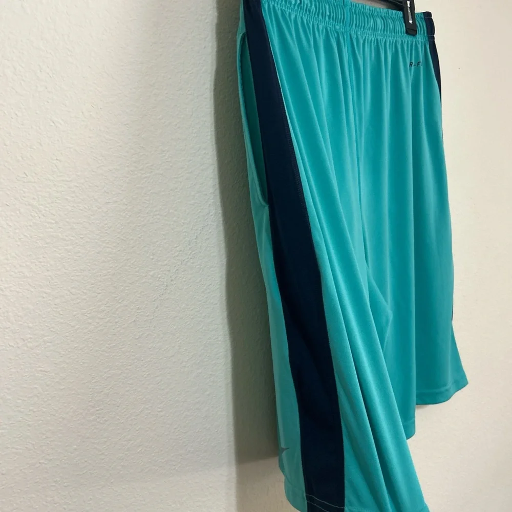 Nike Dri-FIT Teal and Navy Basketball Shorts Mens Size Large